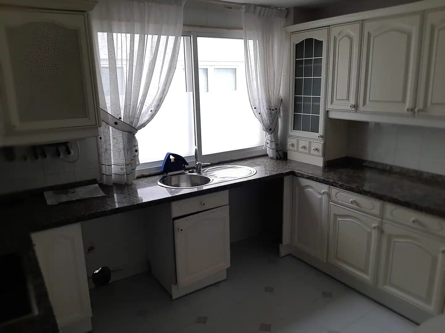 Cocina de Dúplex en venta en Oleiros con Calefacción, Parquet y Terraza