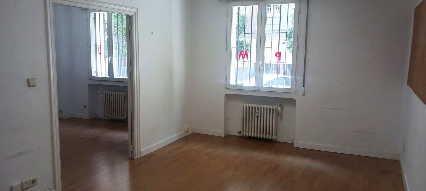 Bedroom of Planta baja to rent in  Madrid Capital  with Air Conditioner, Heating and Storage room