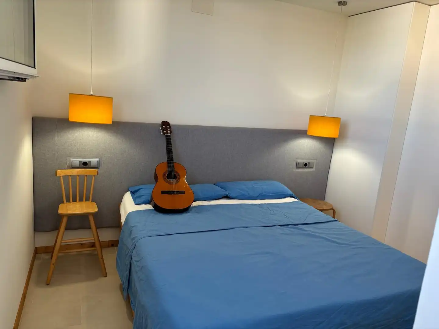 Habitación de Piso de alquiler en Lloret de Mar con Calefacción, Terraza y Amueblado