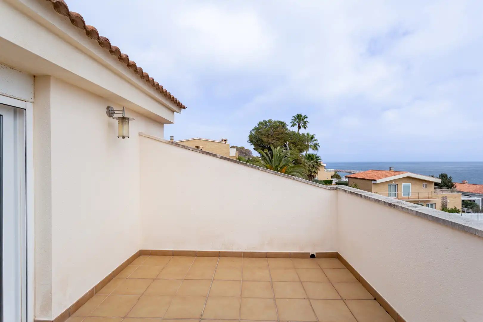 Terraza de Casa adosada en venta en Torredembarra con Aire acondicionado, Calefacción y Jardín privado