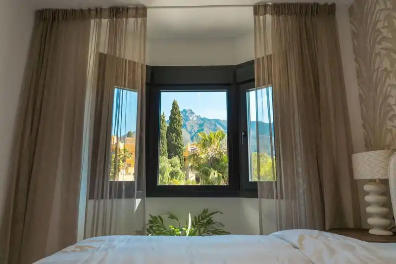 Bedroom of Detached homes for rent in Marbella  with Air Conditioner, Heating and Private garden