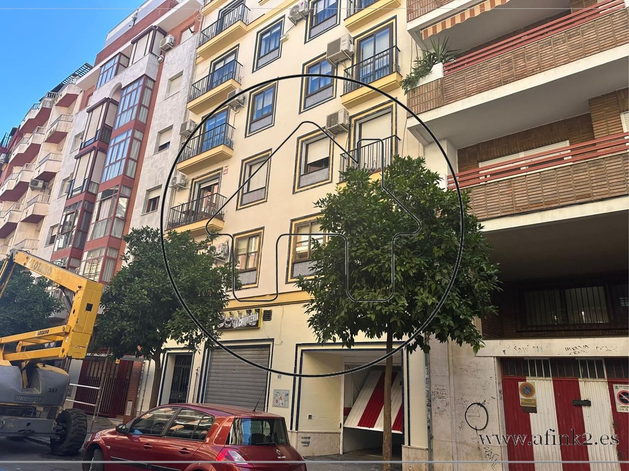 Vista exterior de Garatge en venda en  Huelva Capital