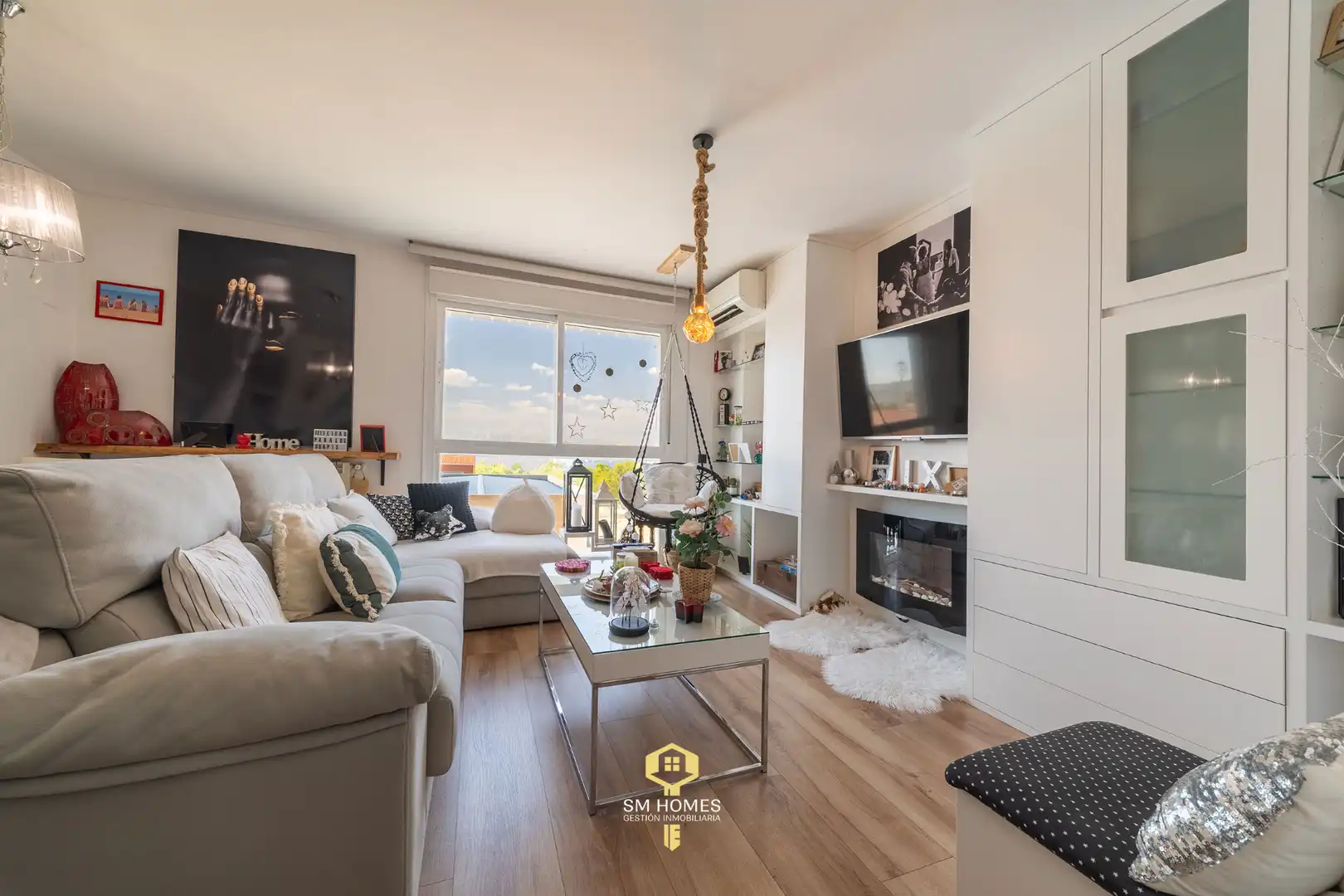Living room of Flat for sale in Coslada  with Air Conditioner, Heating and Storage room