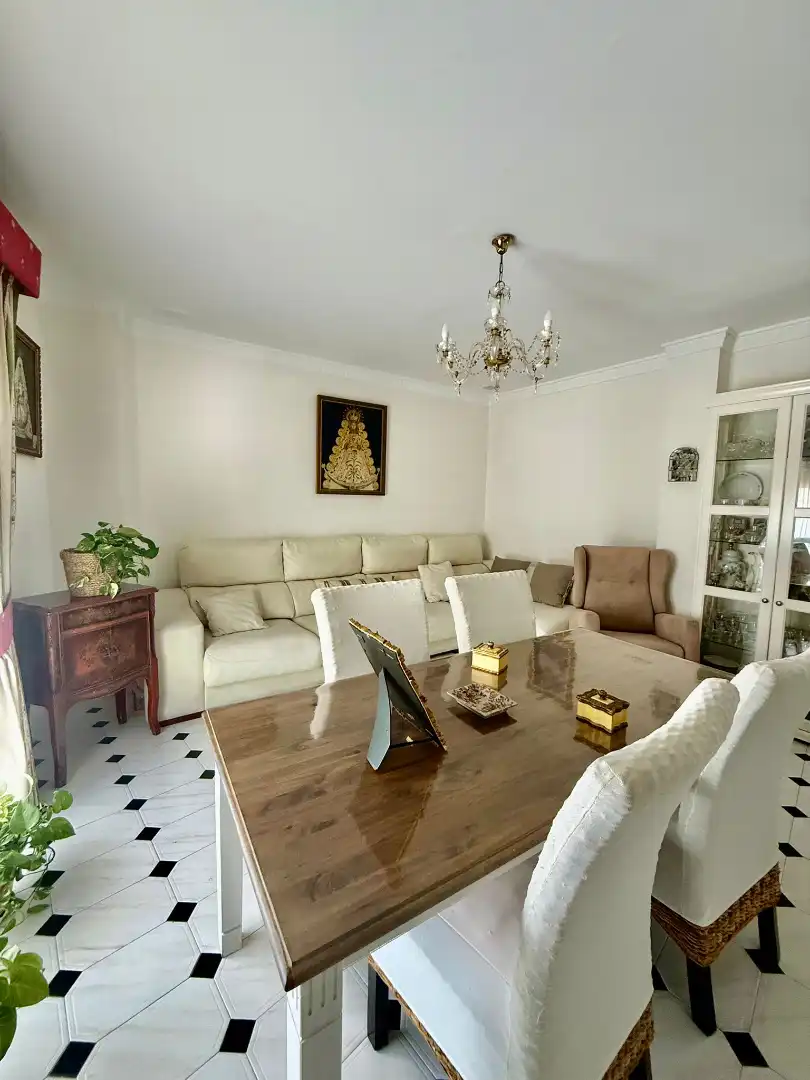 Sala d'estar de Pis en venda en El Puerto de Santa María amb Aire condicionat i Balcó