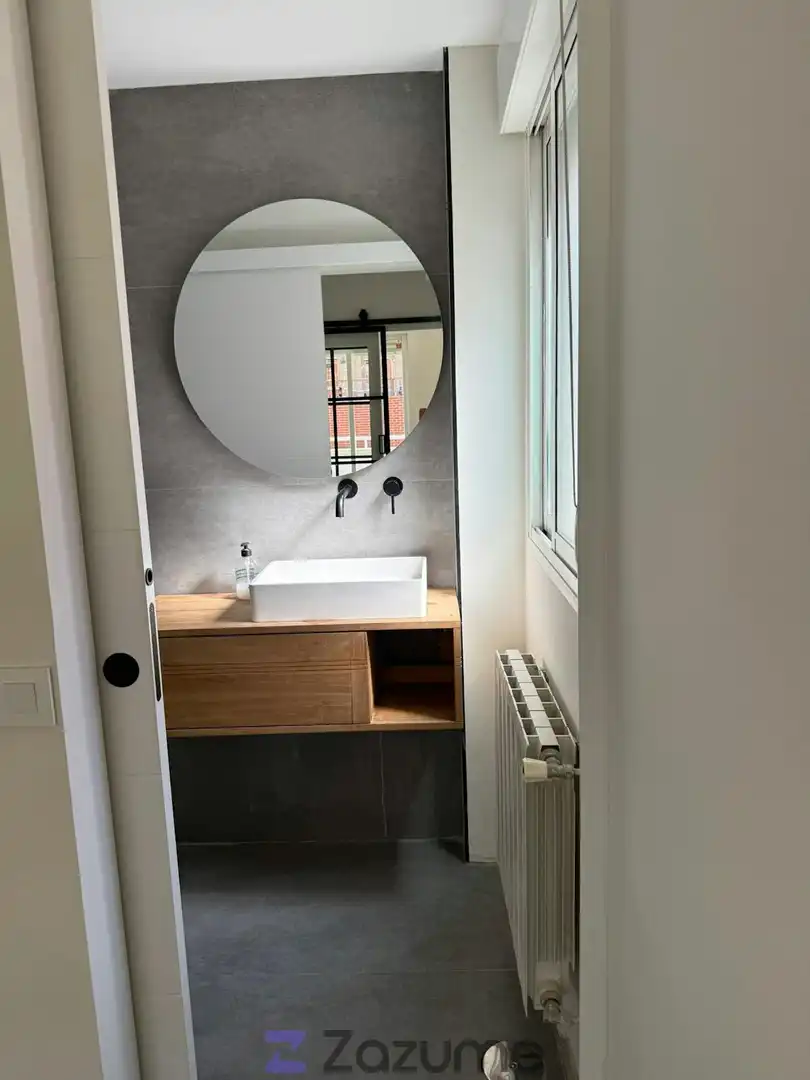 Bathroom of Attic for rent in Madrid  with Heating, Parquet flooring and Terrace