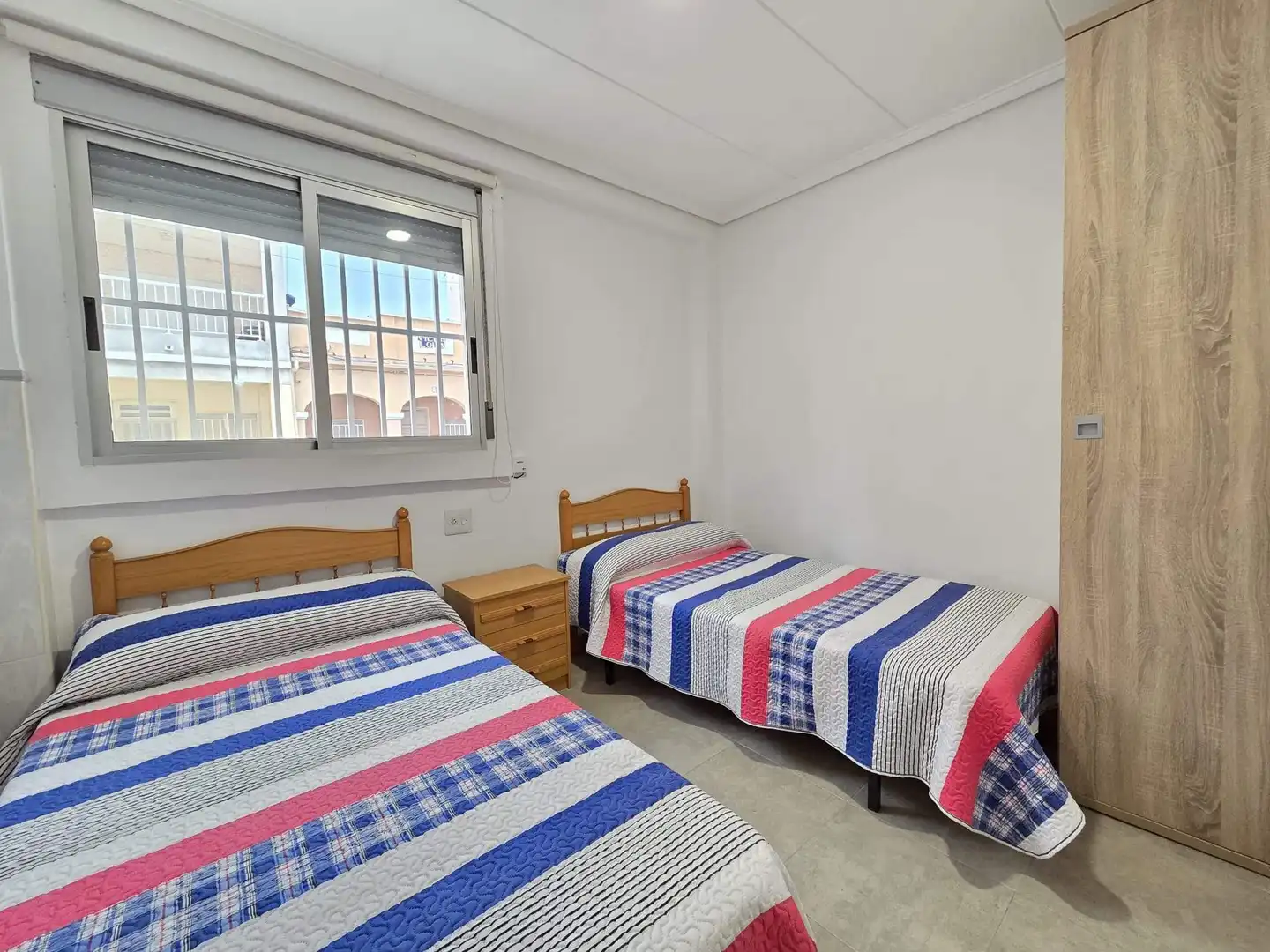 Habitación de Apartamento en venta en Bellreguard con Terraza, Amueblado y Balcón