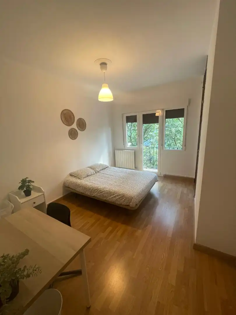 Habitación de Piso en venta en Zaragoza con Aire acondicionado, Calefacción y Trastero