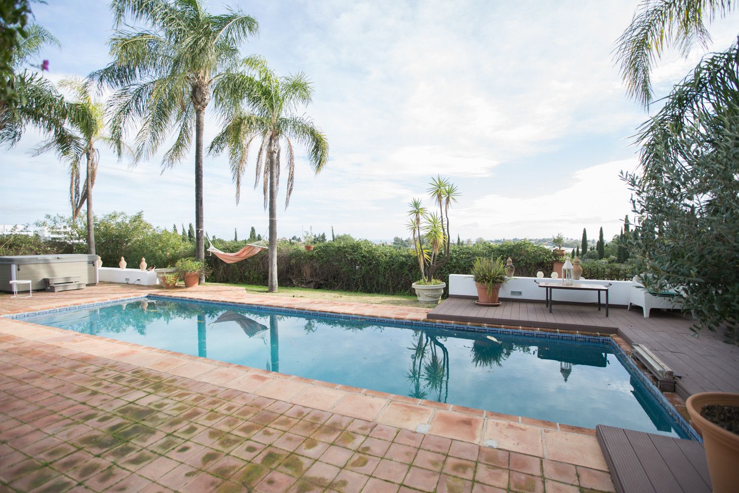 Piscina de Casa o xalet de lloguer en Benahavís amb Aire condicionat, Jardí privat i Terrassa