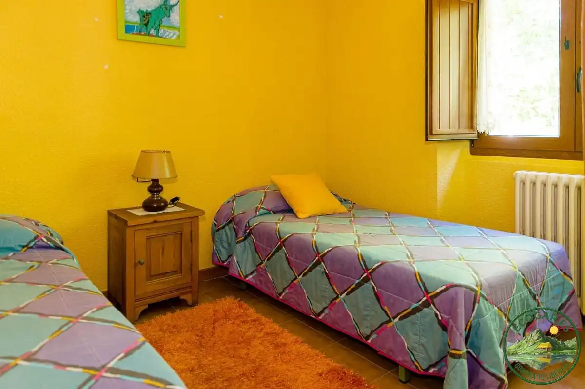 Habitación de Casa o chalet en venta en Cabrillanes con Calefacción, Trastero y Amueblado