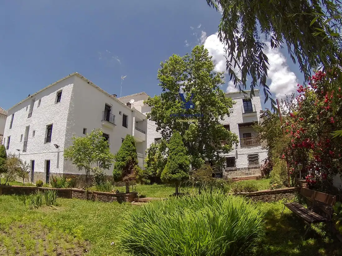 Business premises for sale in Plaza de la Alpujarra 1