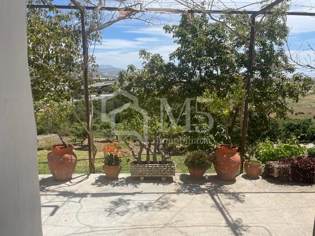 Terrassa de Finca rústica en venda en Vélez-Málaga amb Piscina