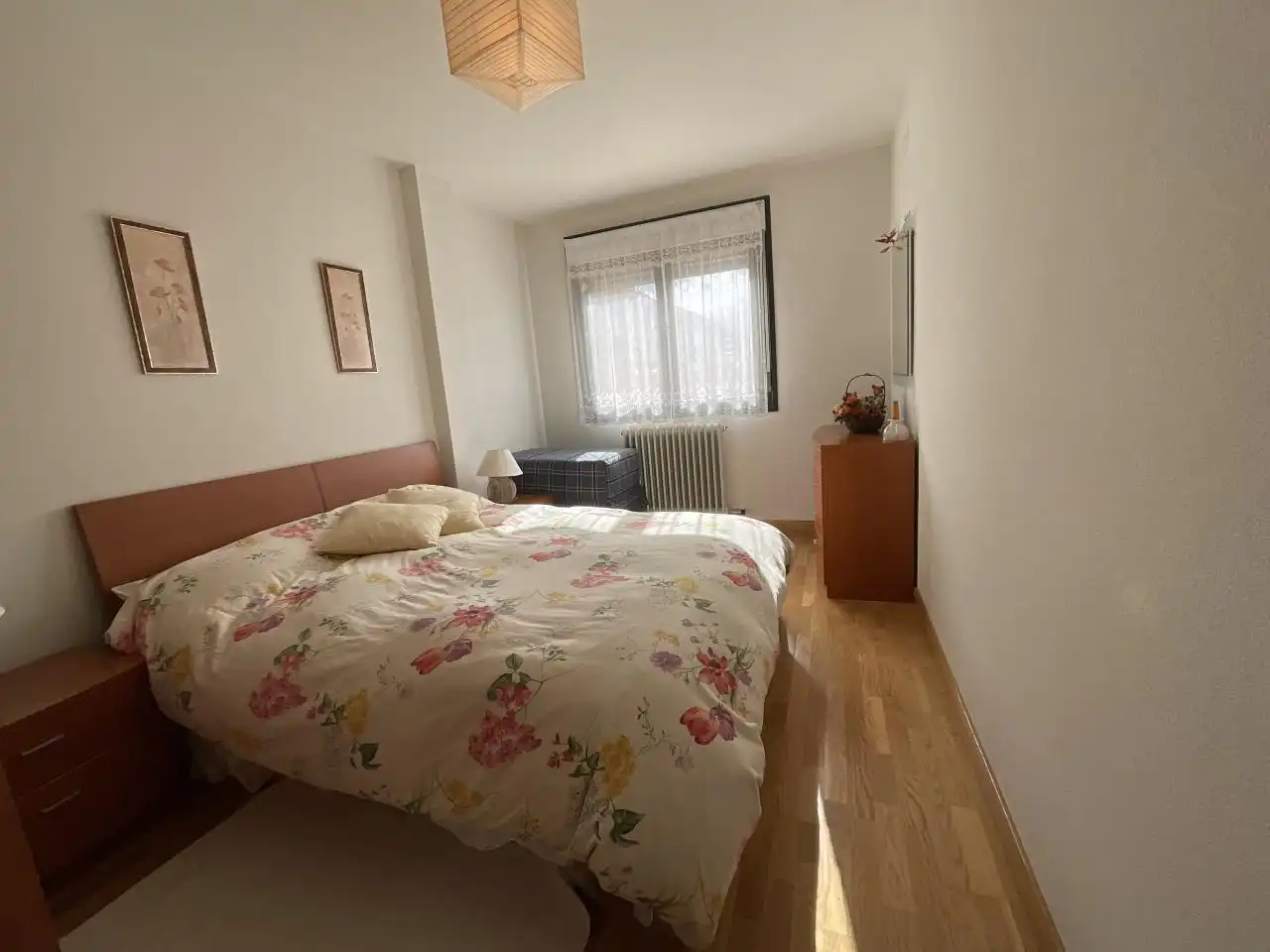 Bedroom of Apartments for sale in Santo Domingo de la Calzada  with Heating, Parquet flooring and Storage room