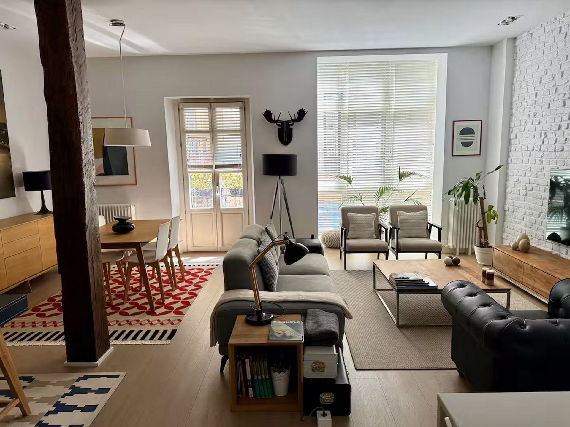 Living room of Flat to rent in Bilbao   with Air Conditioner, Furnished and TV