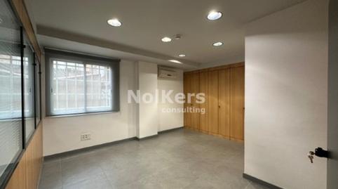 Foto 4 de Oficina de lloguer a Carrer Dels Vergós, Les Tres Torres,  Barcelona Capital