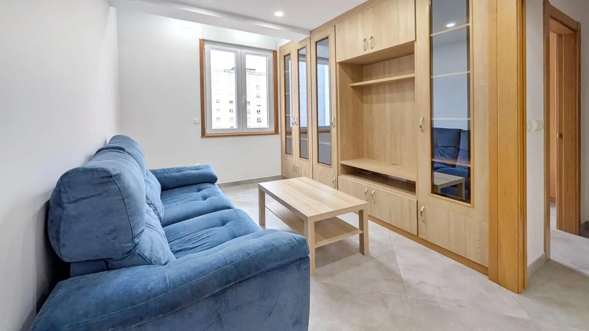 Sala d'estar de Pis en venda en Santander amb Calefacció