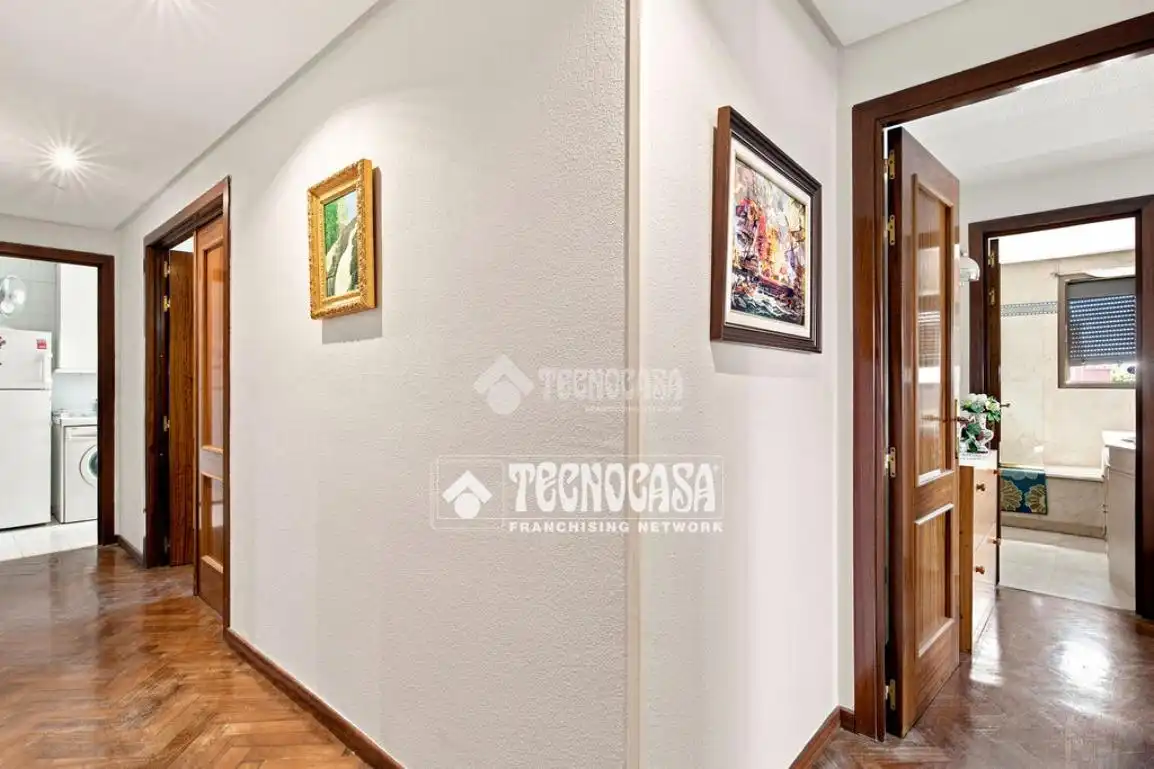 Piso con ascensor en venta en Ciudad Lineal, imagen 11