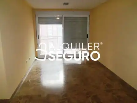 Piso de alquiler en Valle de Ayora, Barrio de Benicalap