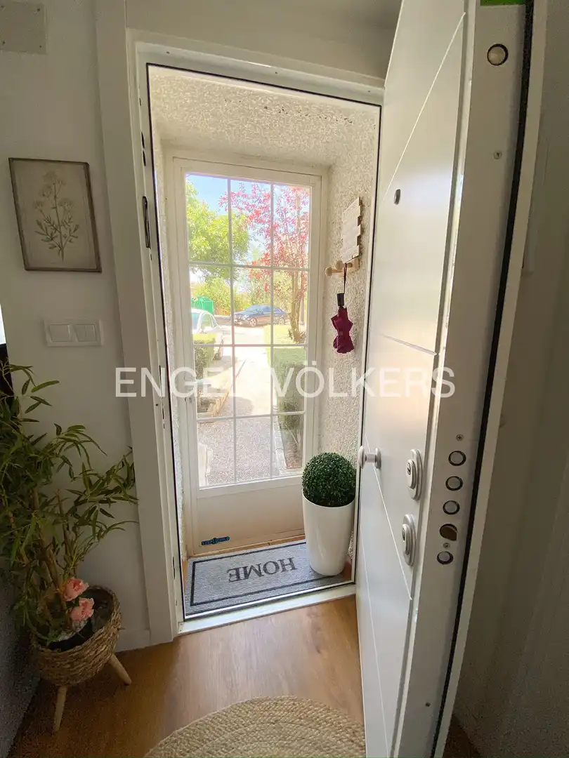 Wohnung zur Miete in Villaviciosa de Odón mit Klimaanlage, Heizung und Privatgarten