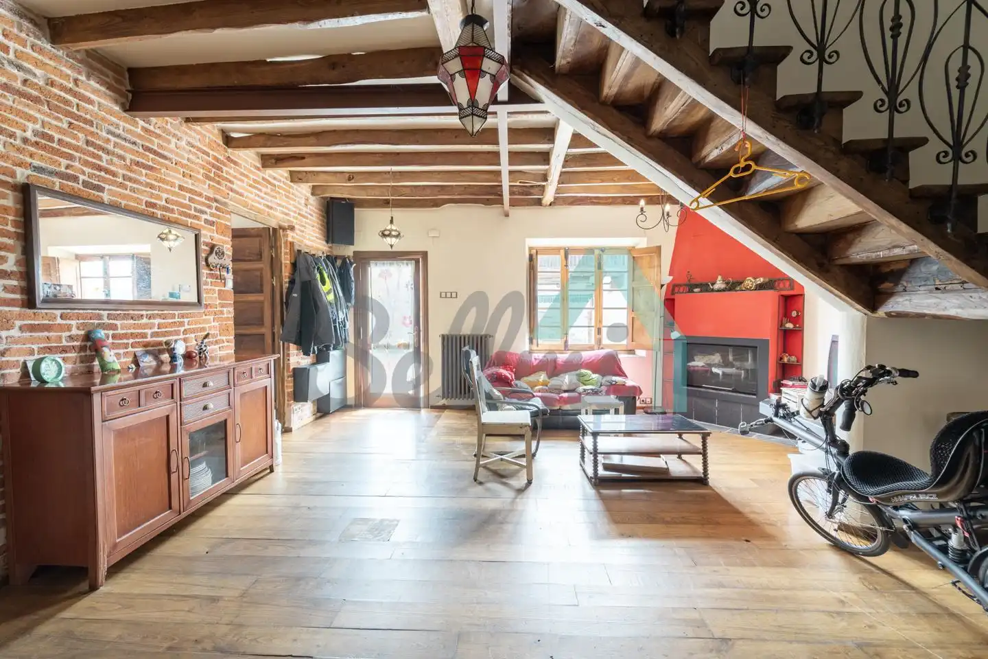 Wohnzimmer von Einfamilien-Reihenhaus zum Verkauf in Carreño mit Heizung, Privatgarten und Parkett