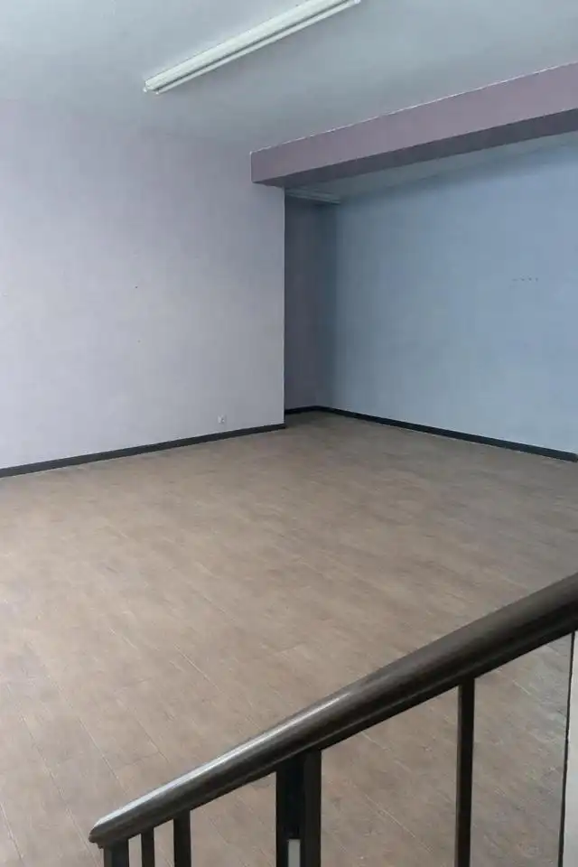 Bedroom of Commercial properties for sale in Torrelavega 