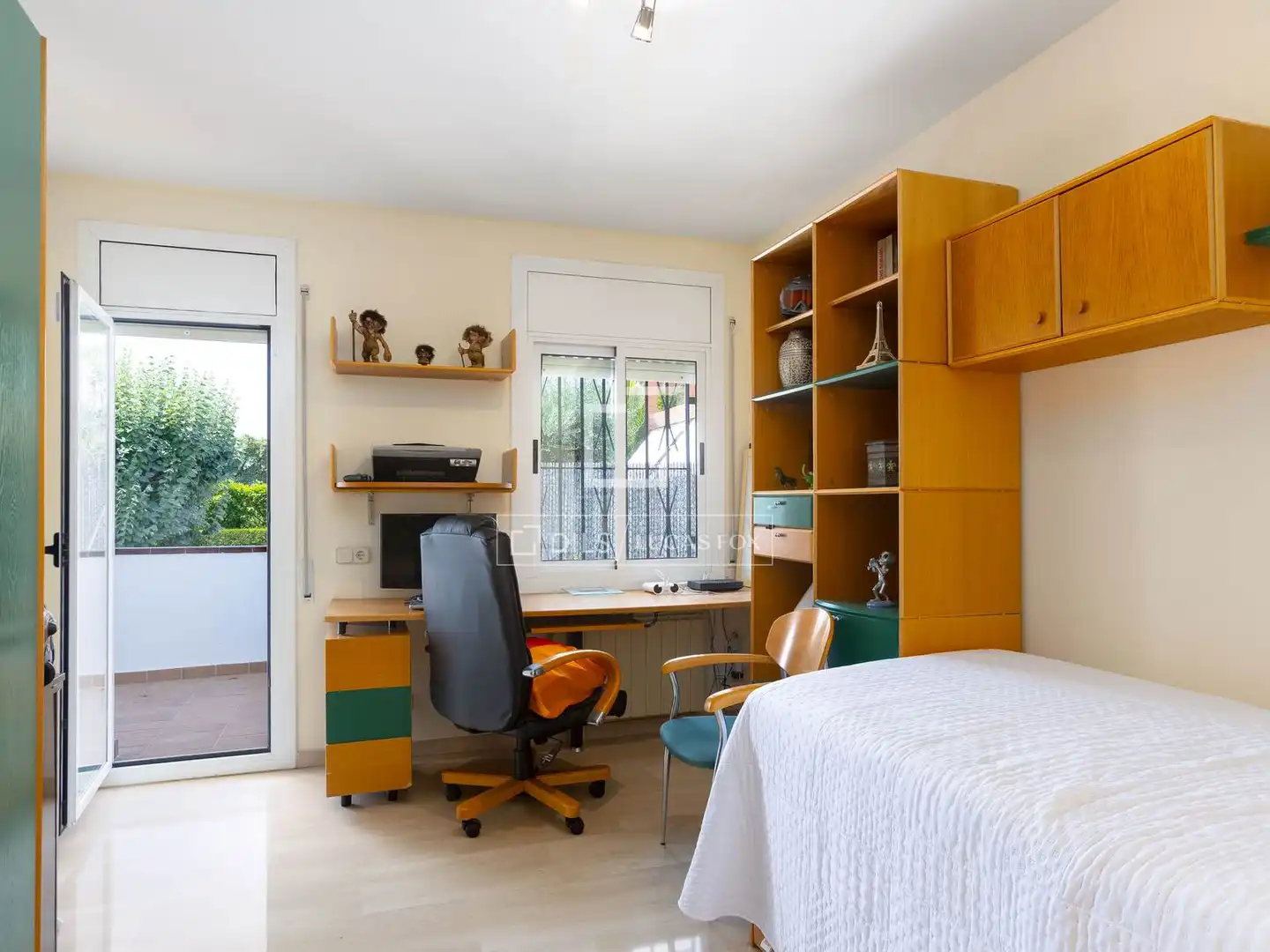 Dormitori de Casa o xalet en venda en El Masnou amb Aire condicionat, Calefacció i Jardí privat