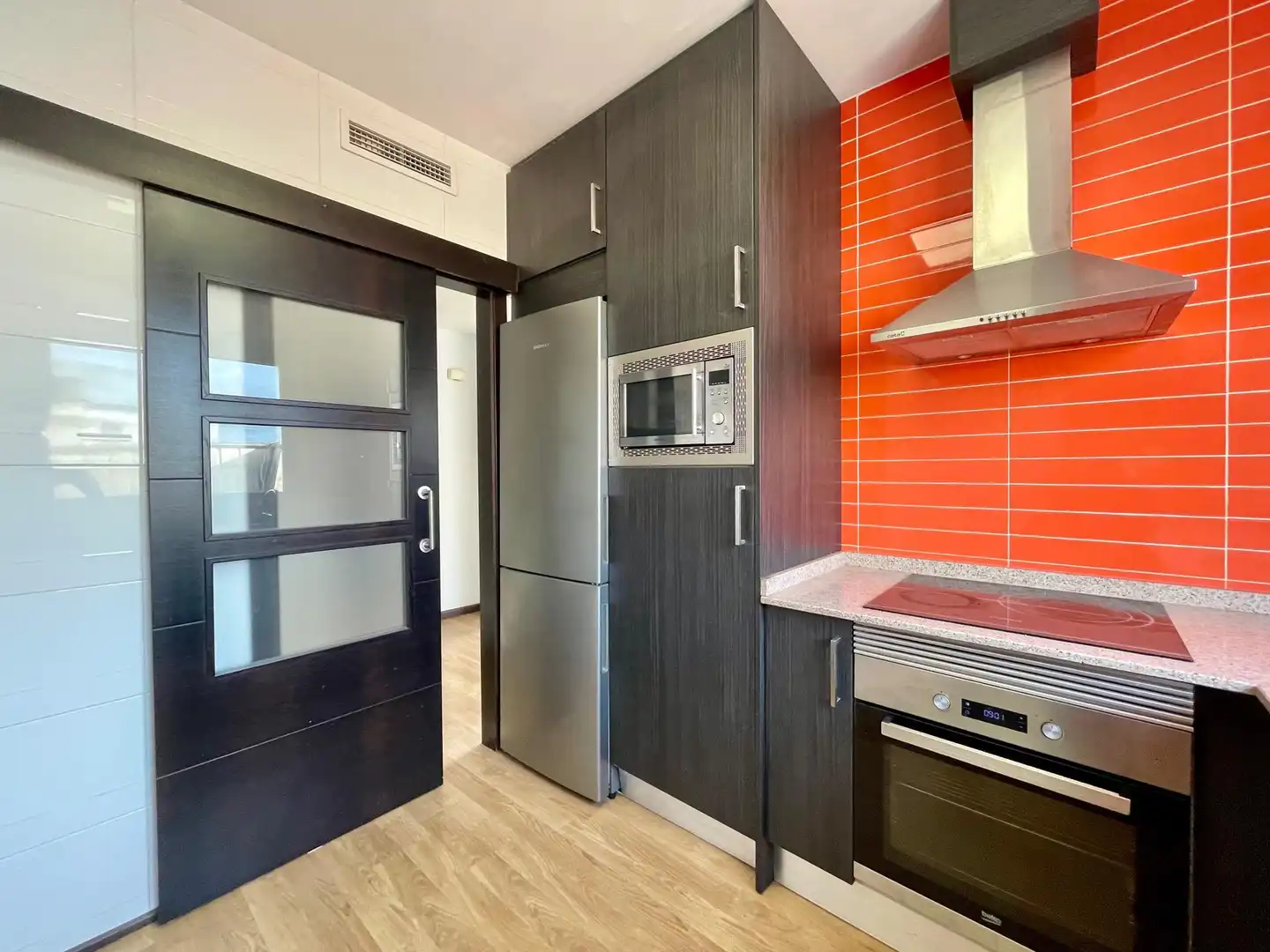 Cocina de Ático de alquiler con opción a compra en Murcia con Aire acondicionado, Terraza y Trastero