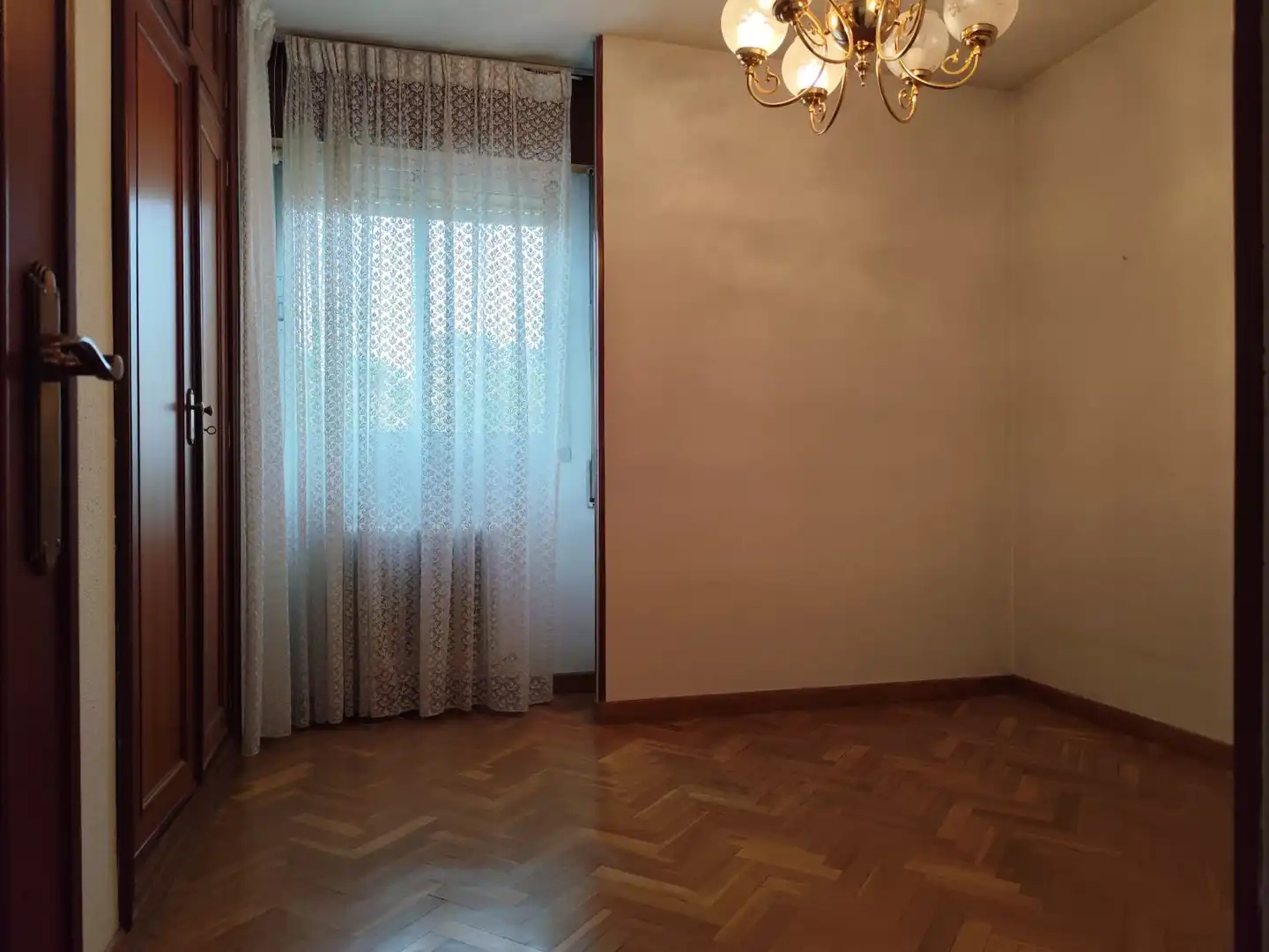 Bedroom of Flat for sale in Valladolid  with Heating, Terrace and Storage room
