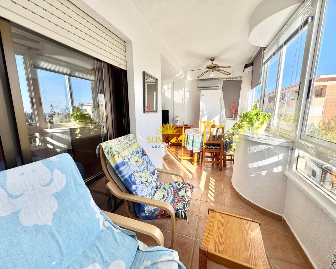 Terrassa de Apartament de lloguer en Orihuela amb Aire condicionat, Calefacció i Moblat