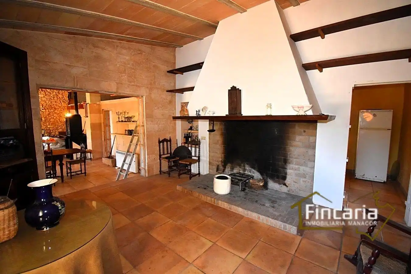 Country homes for sale in Manacor  with Air Conditioner, Heating and Private garden