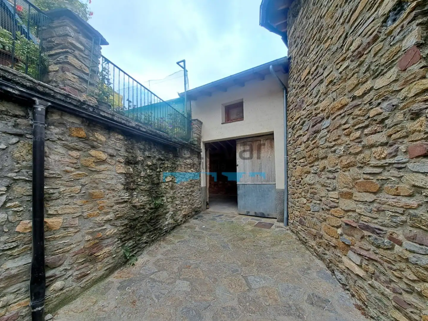 Vista exterior de Casa o chalet en venta en La Torre de Cabdella