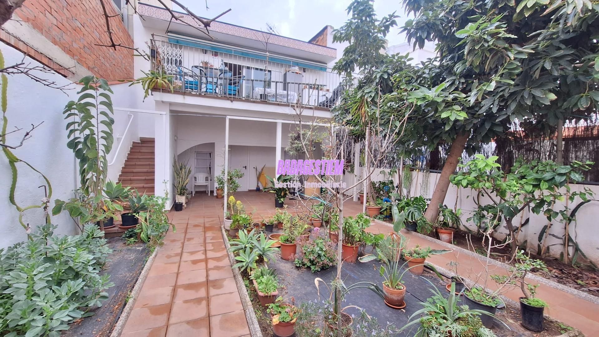 Garden of Single-family semi-detached for sale in Badalona  with Air Conditioner, Heating and Private garden