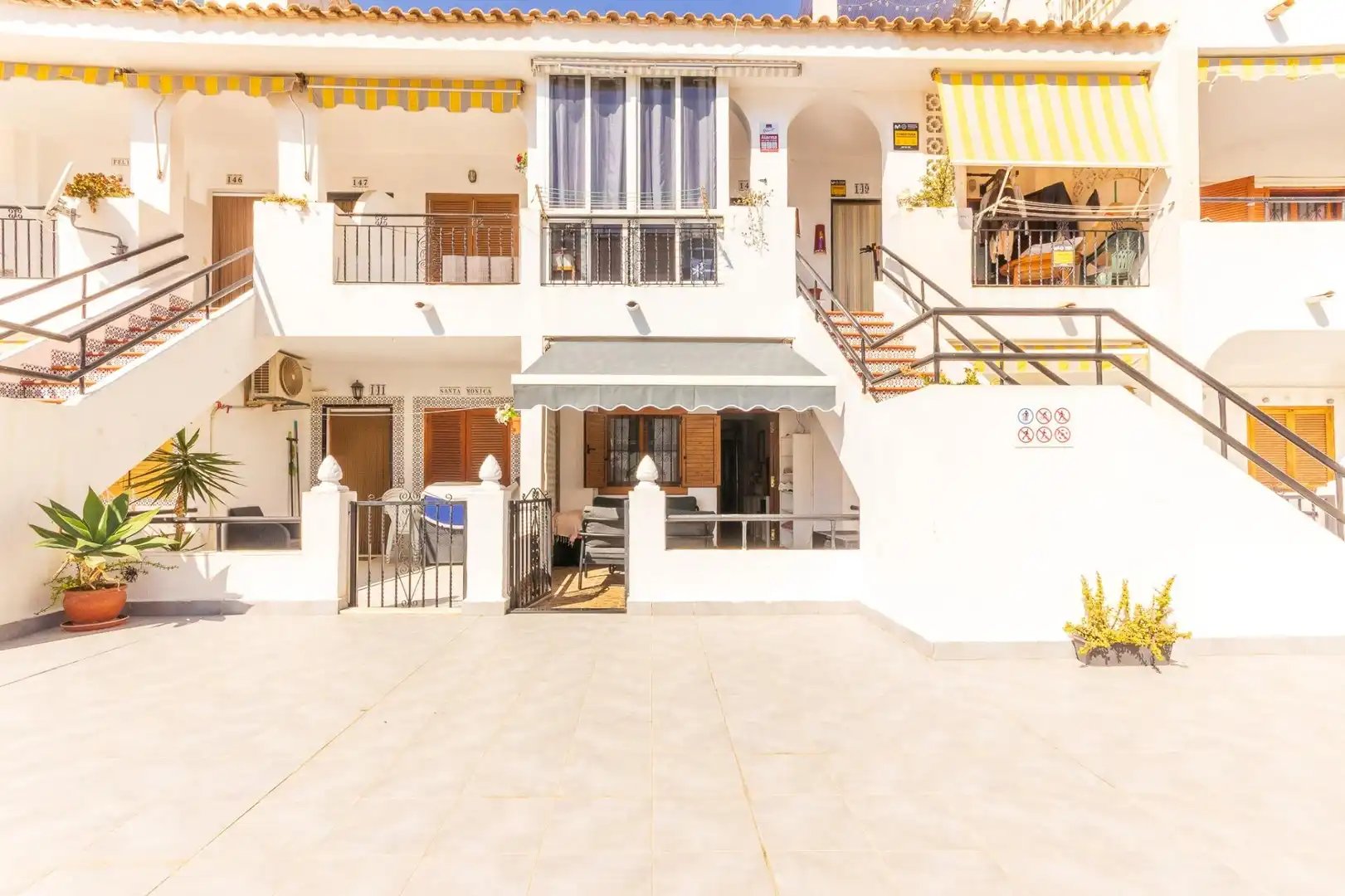 Vista exterior de Casa o chalet de alquiler en Torrevieja con Aire acondicionado, Calefacción y Terraza