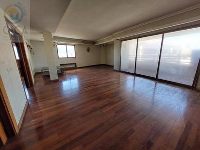 Living room of Attic for sale in Algeciras  with Terrace