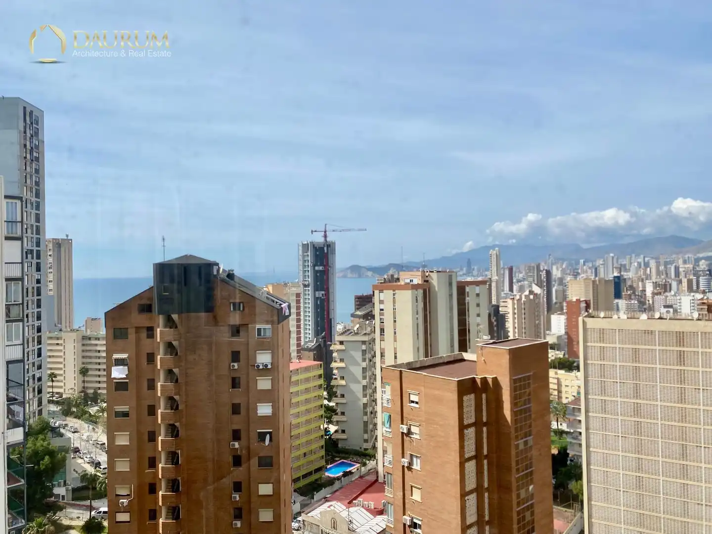 Appartamento con piscina in vendita a CALLE DE VIENA, 1, imagen 40