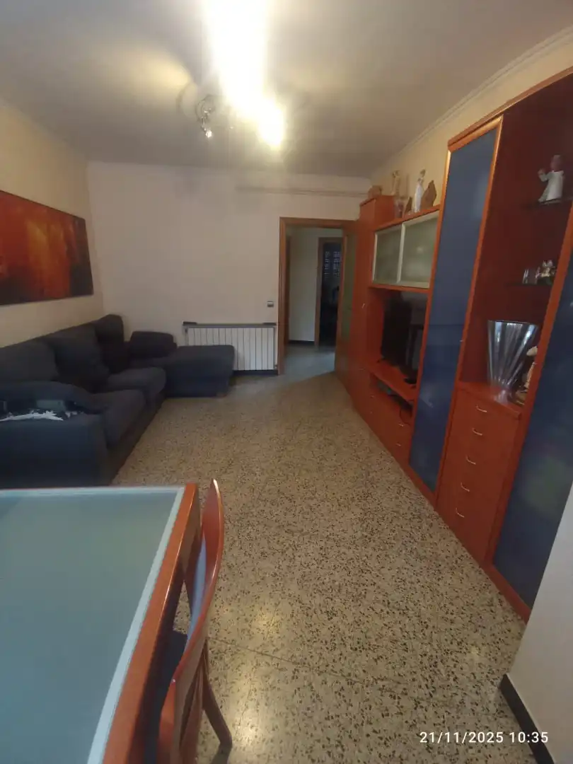 Sala d'estar de Pis en venda en Berga amb Calefacció, Traster i Balcó