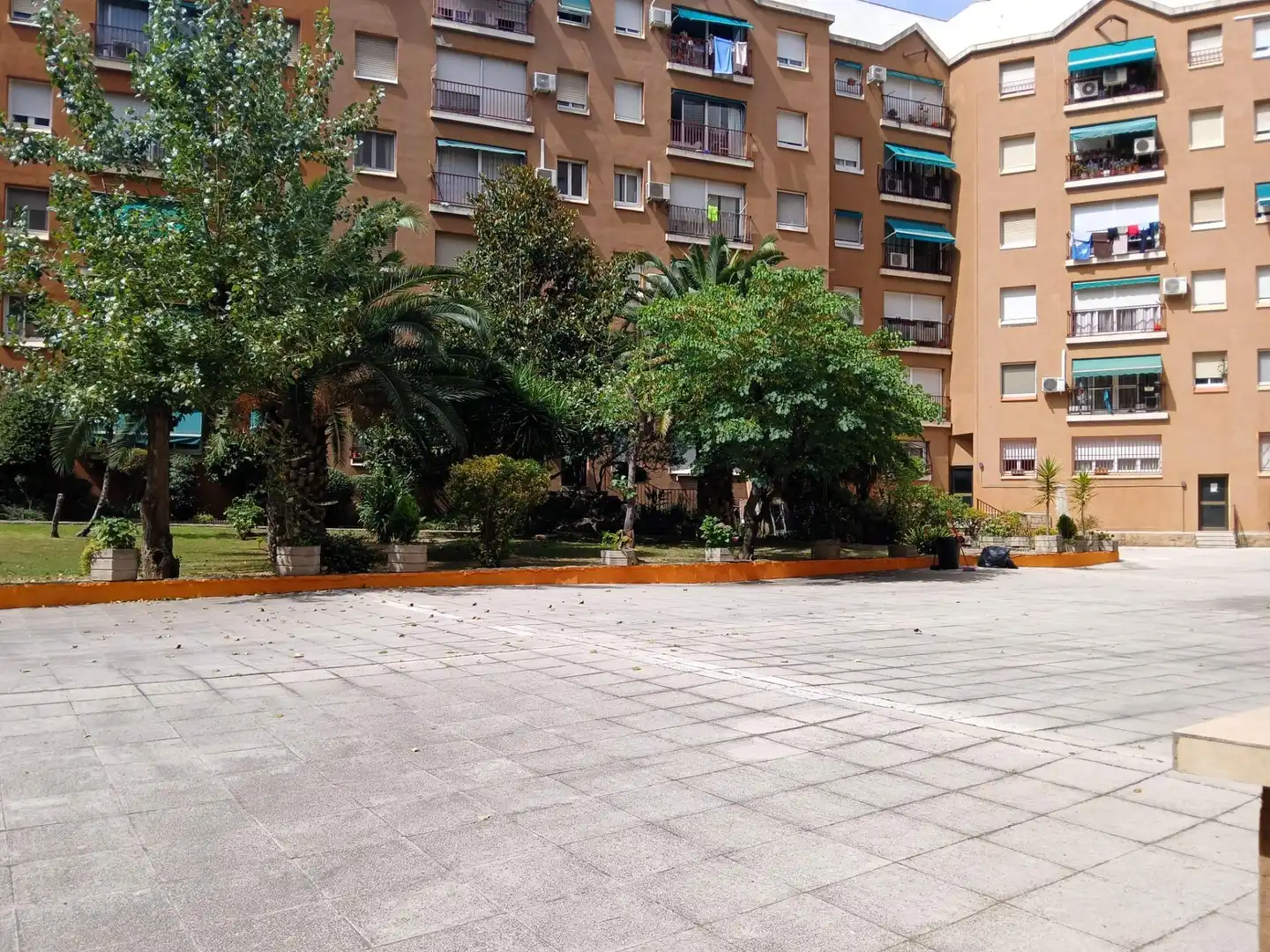 Exterior view of Flat for sale in Sabadell  with Air Conditioner, Heating and Storage room
