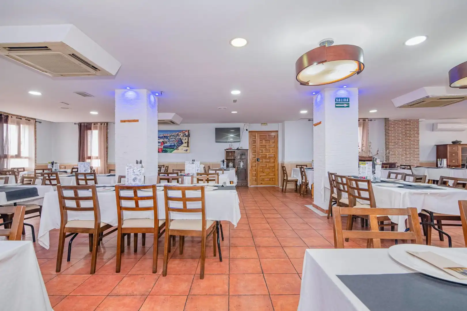 Chalet con jardín en venta en Calle Calle Argentina, imagen 46