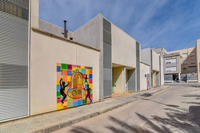 Piso en Venta en Calle Oceanía en Archena