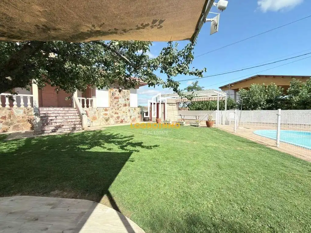 Jardín de Casa o chalet en venta en El Redal con Calefacción, Trastero y Piscina