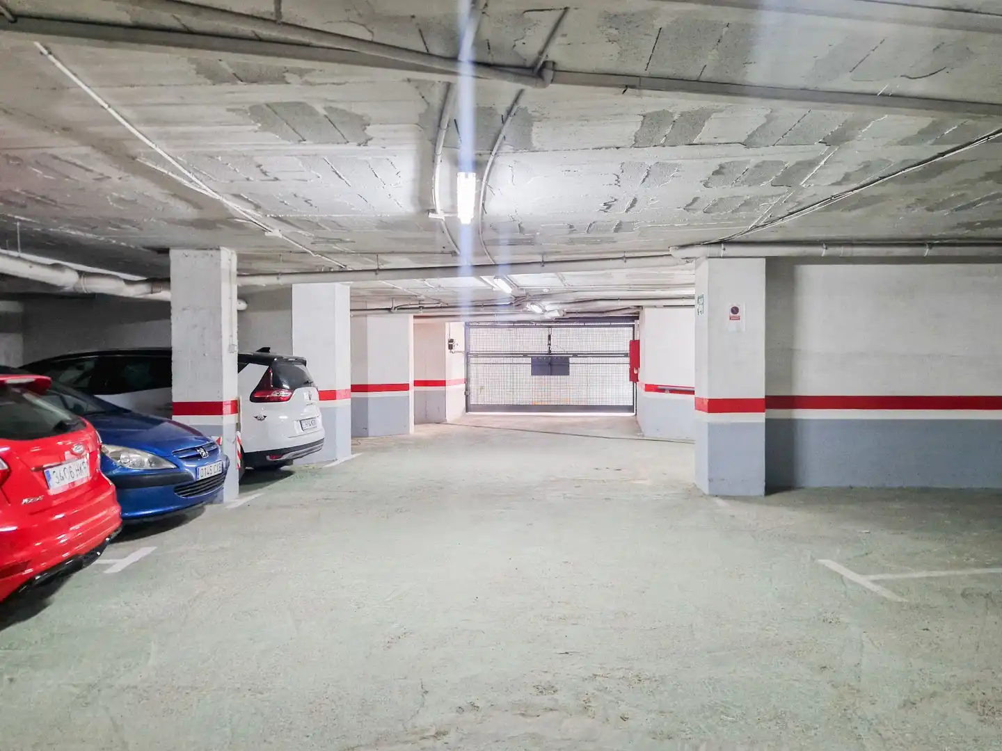 Parking de Piso en venta en Blanes con Aire acondicionado, Calefacción y Jardín privado