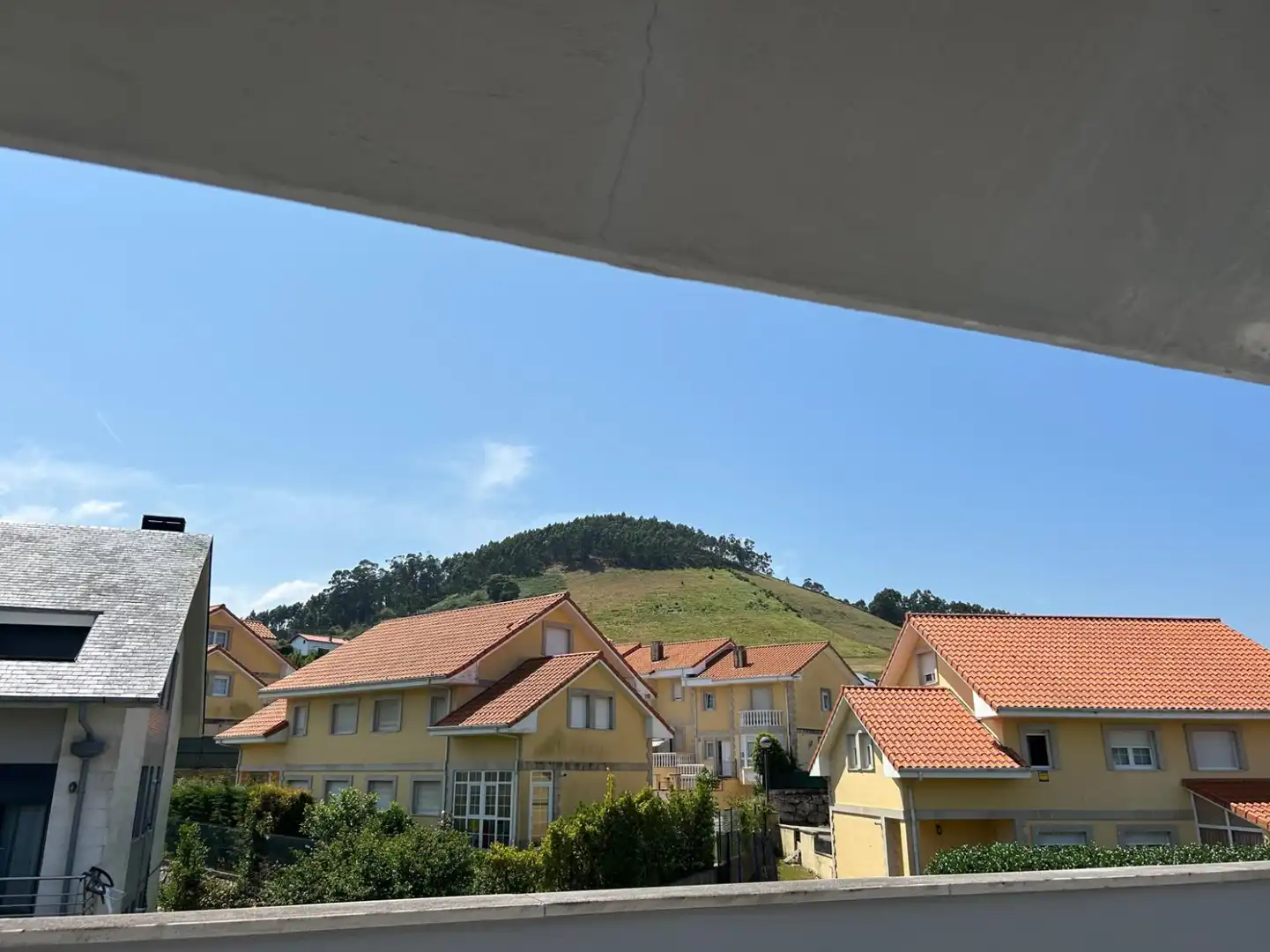 Exterior view of Flat for rent in Miengo  with Terrace, Storage room and Furnished