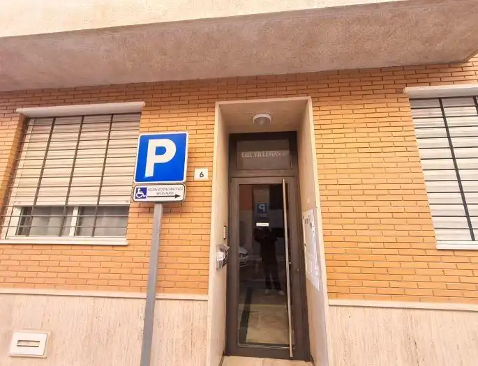 Flat for sale in Calle Rio Guadiaro 6, imagen 2
