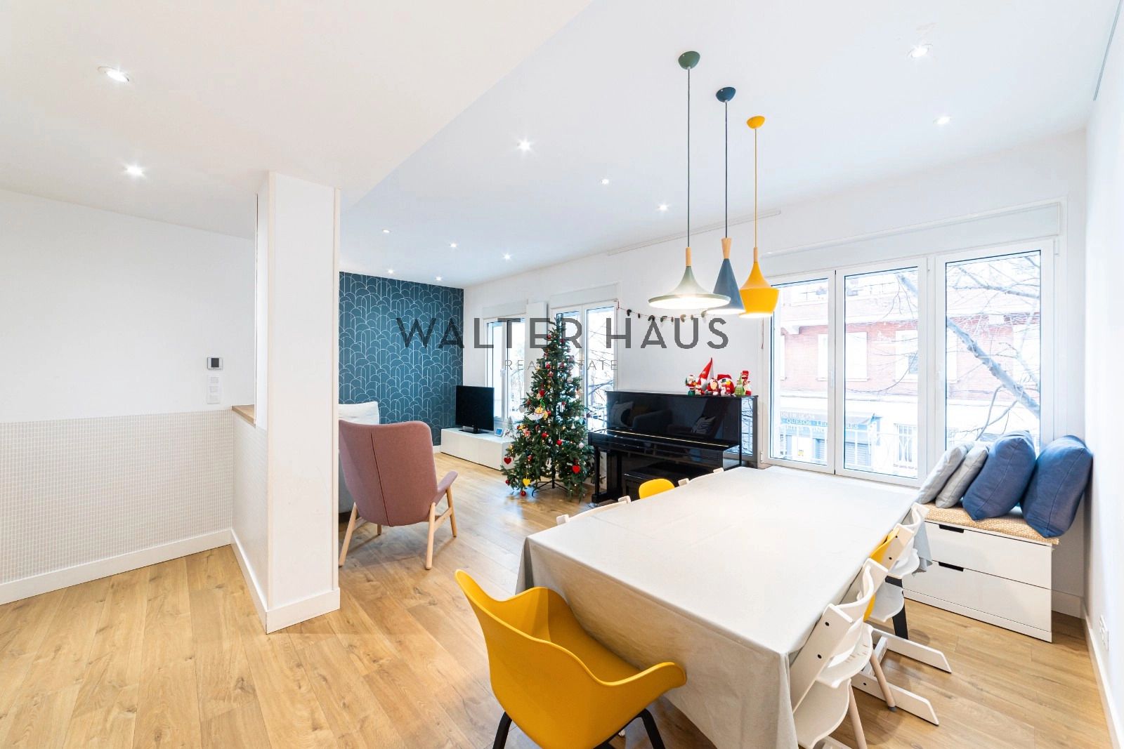 Dining room of Flat for sale in  Madrid Capital  with Air Conditioner, Heating and Storage room