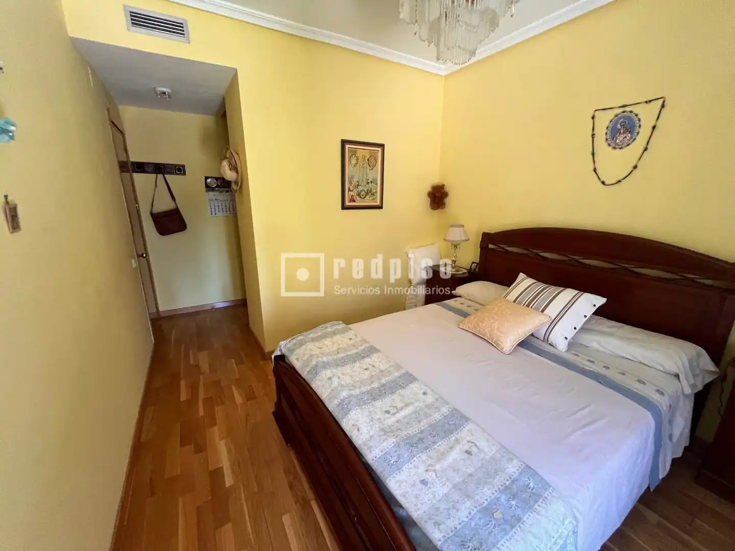 Bedroom of Flat for sale in Madrid  with Air Conditioner, Heating and Private garden