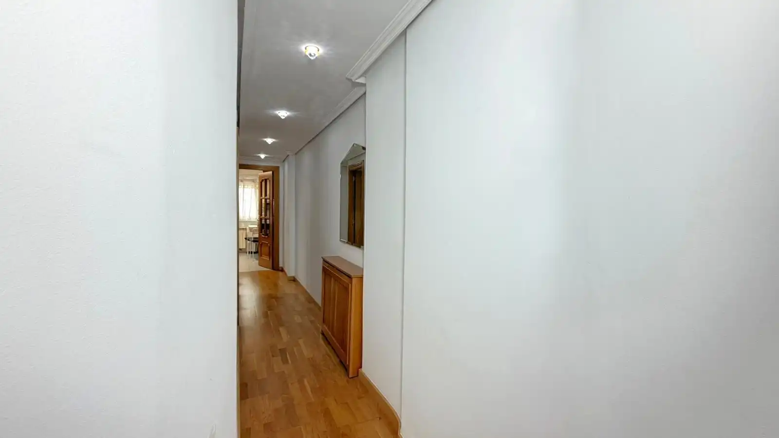 Piso en venta en Zaragoza con Aire acondicionado, Calefacción y Parquet