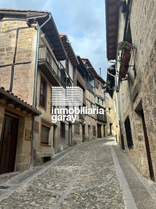 Exterior view of Flat for sale in Frías  with Furnished