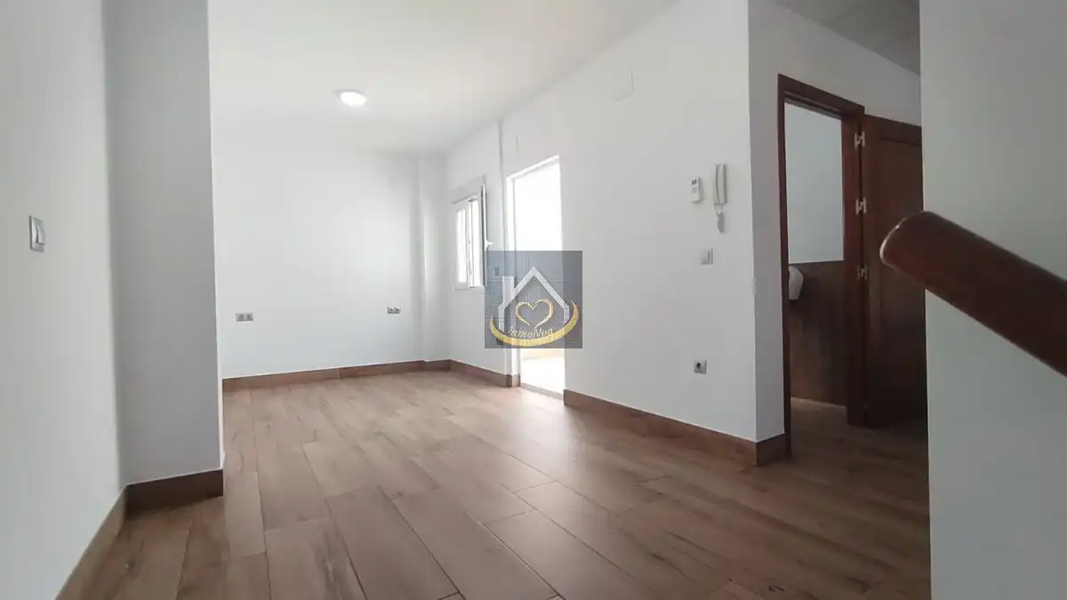 Office for rent in Cartaya  with Air Conditioner and Balcony
