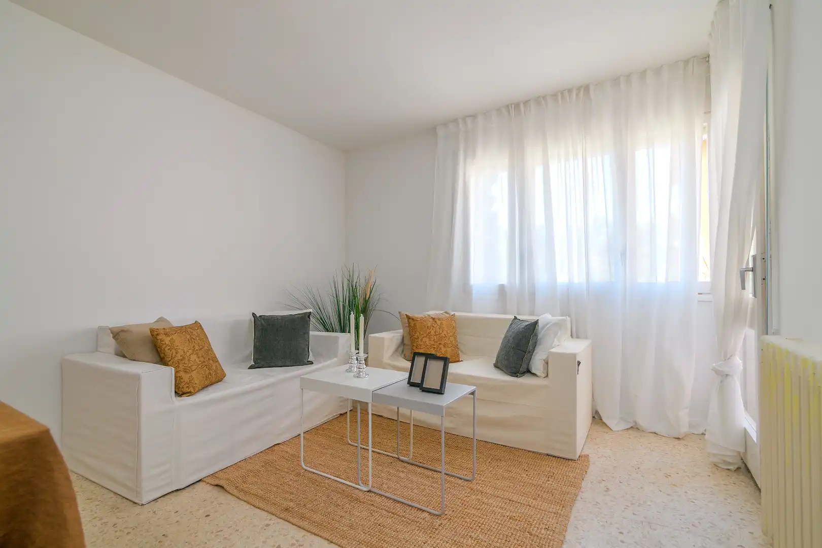 Living room of Flat for sale in Manresa  with Heating, Terrace and Oven