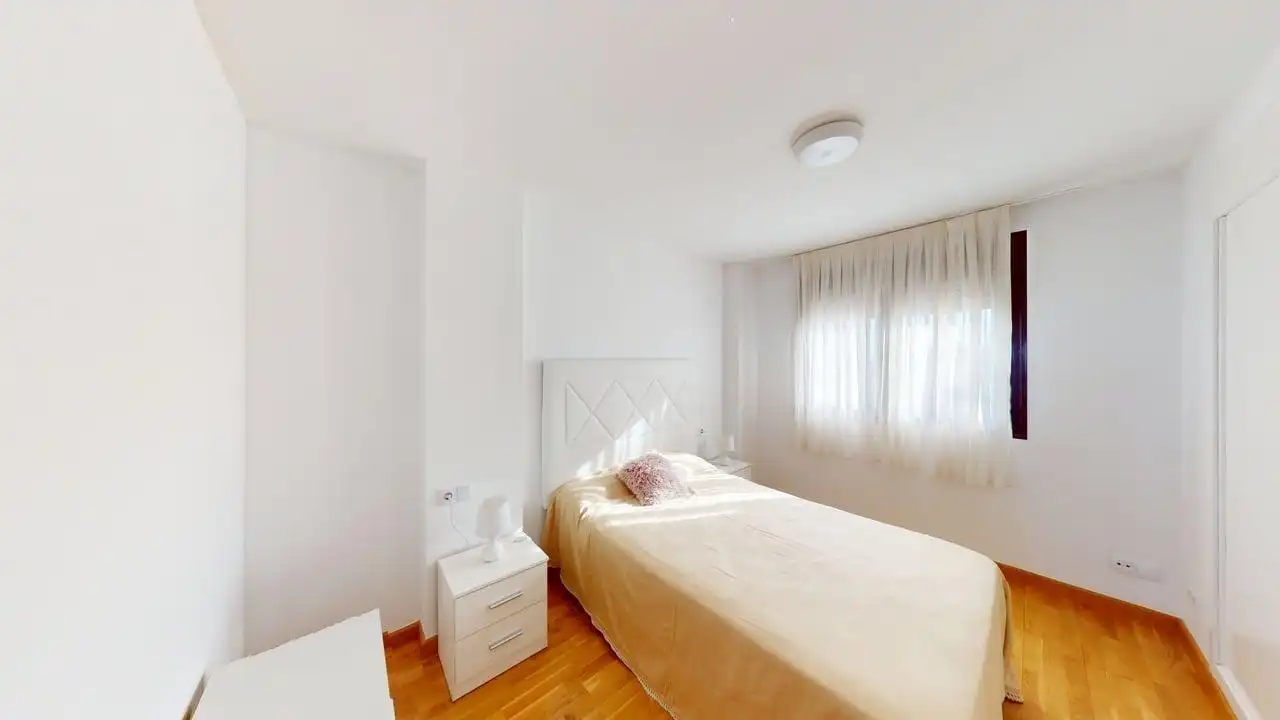 Habitación de Ático de alquiler en Guillena con Aire acondicionado, Calefacción y Terraza