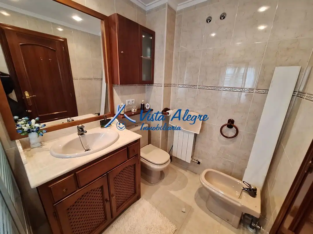 Baño de Casa adosada en venta en Casalarreina con Calefacción, Jardín privado y Parquet
